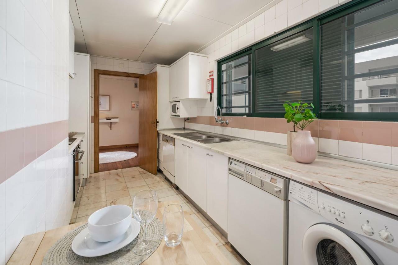 Ilheus V By An Island Apart Apartment Funchal  Ngoại thất bức ảnh